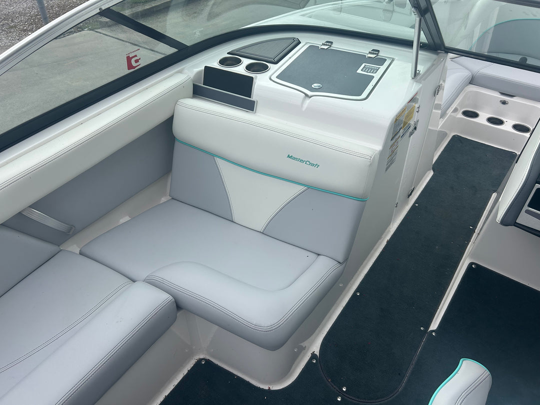 2021 Mastercraft XT21