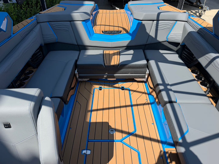 2027 Nautique G23