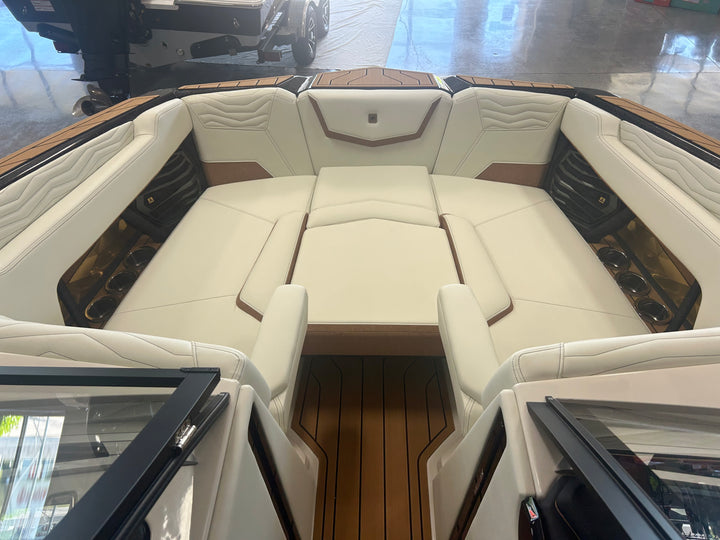 2026 Nautique G23
