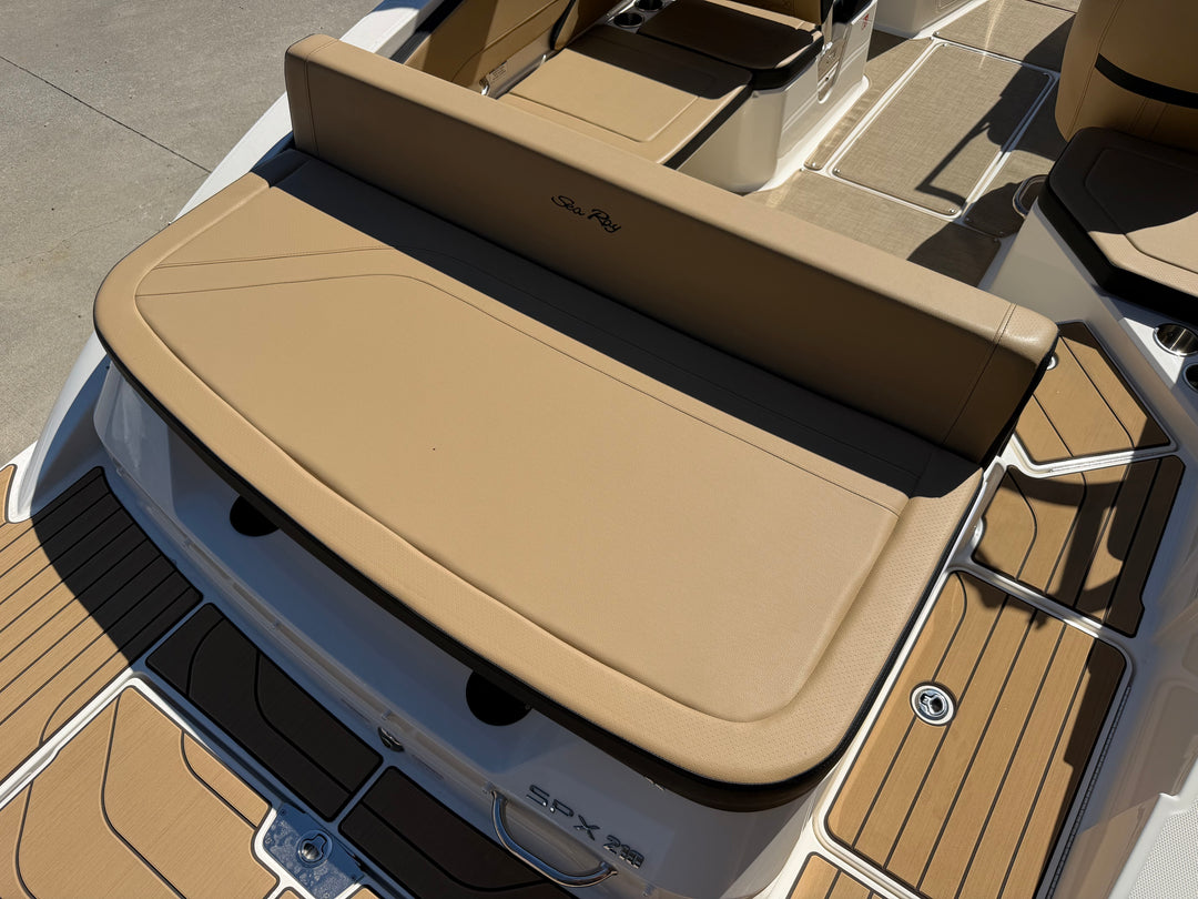 2026 Sea Ray SPX 210