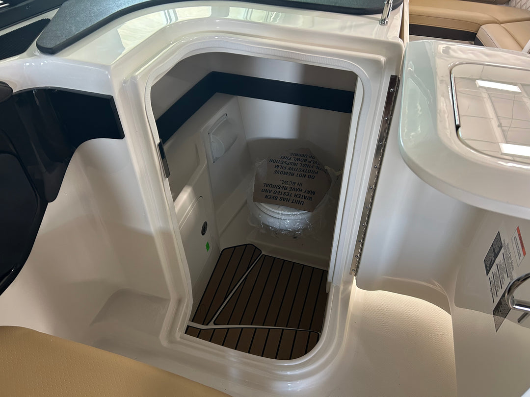 2026 Sea Ray SLX 260
