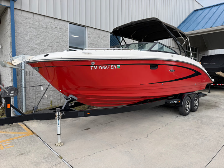 2015 Sea Ray 270 Sundeck