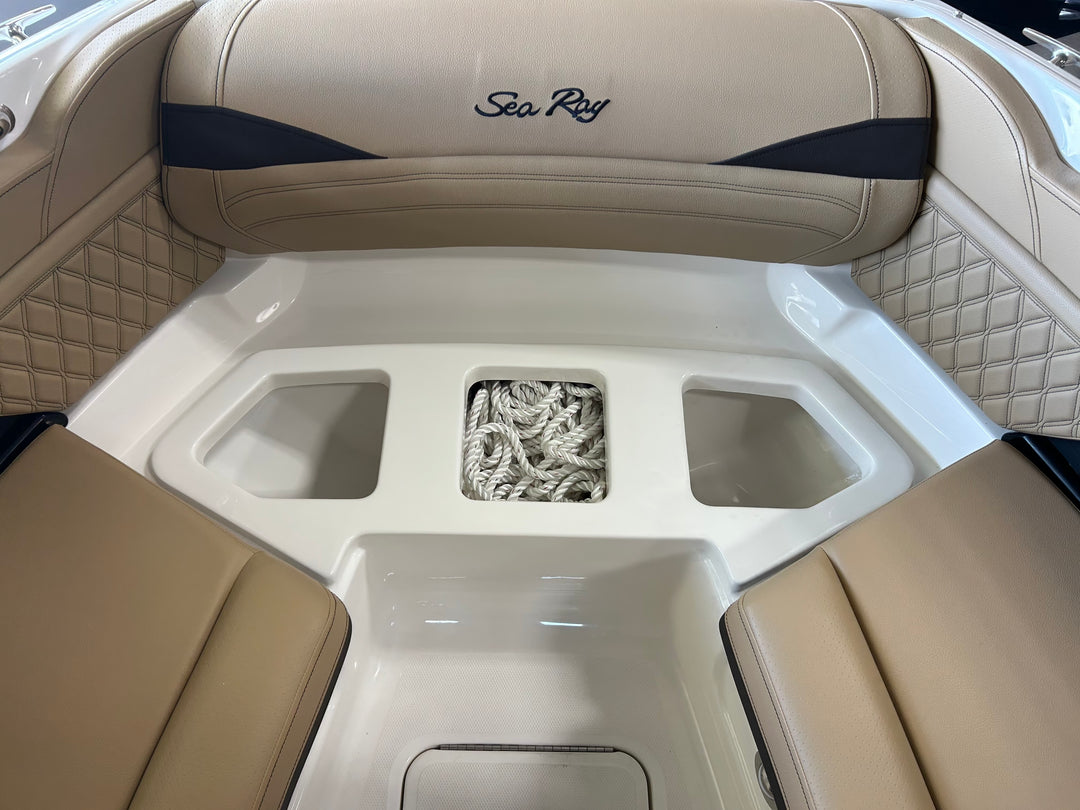 2026 Sea Ray SLX 260