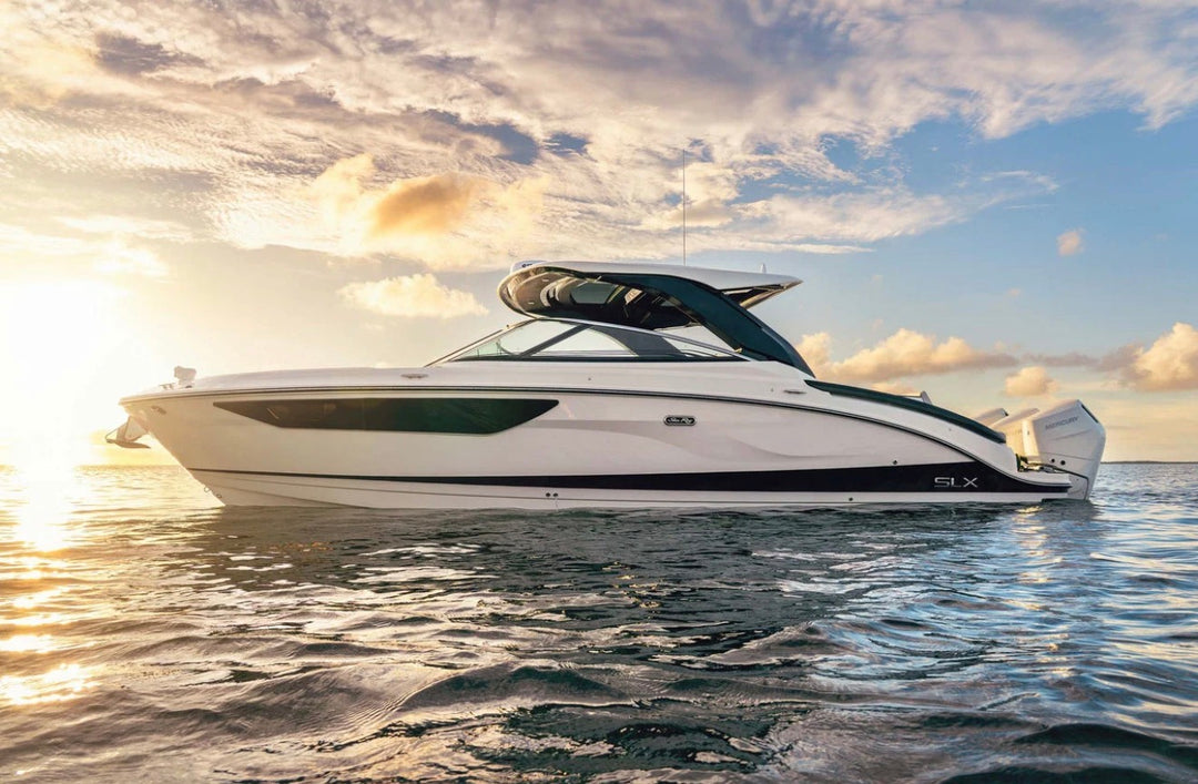 2027 Sea Ray SLX 360 Outboard