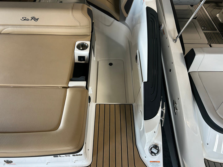 2026 Sea Ray SLX 260
