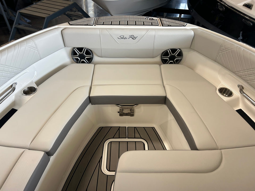 2026 Sea Ray SDX 230