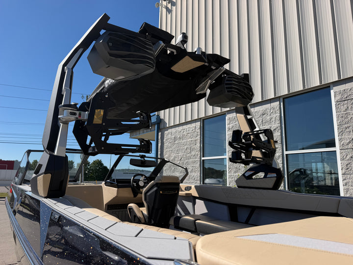 2027 Nautique S25