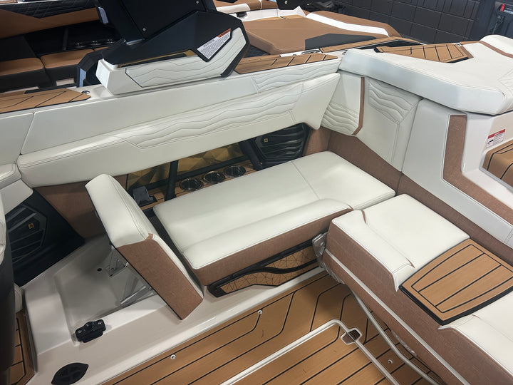 2026 Nautique G23
