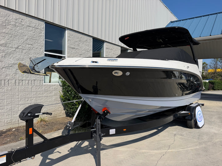 2026 Sea Ray SLX 260