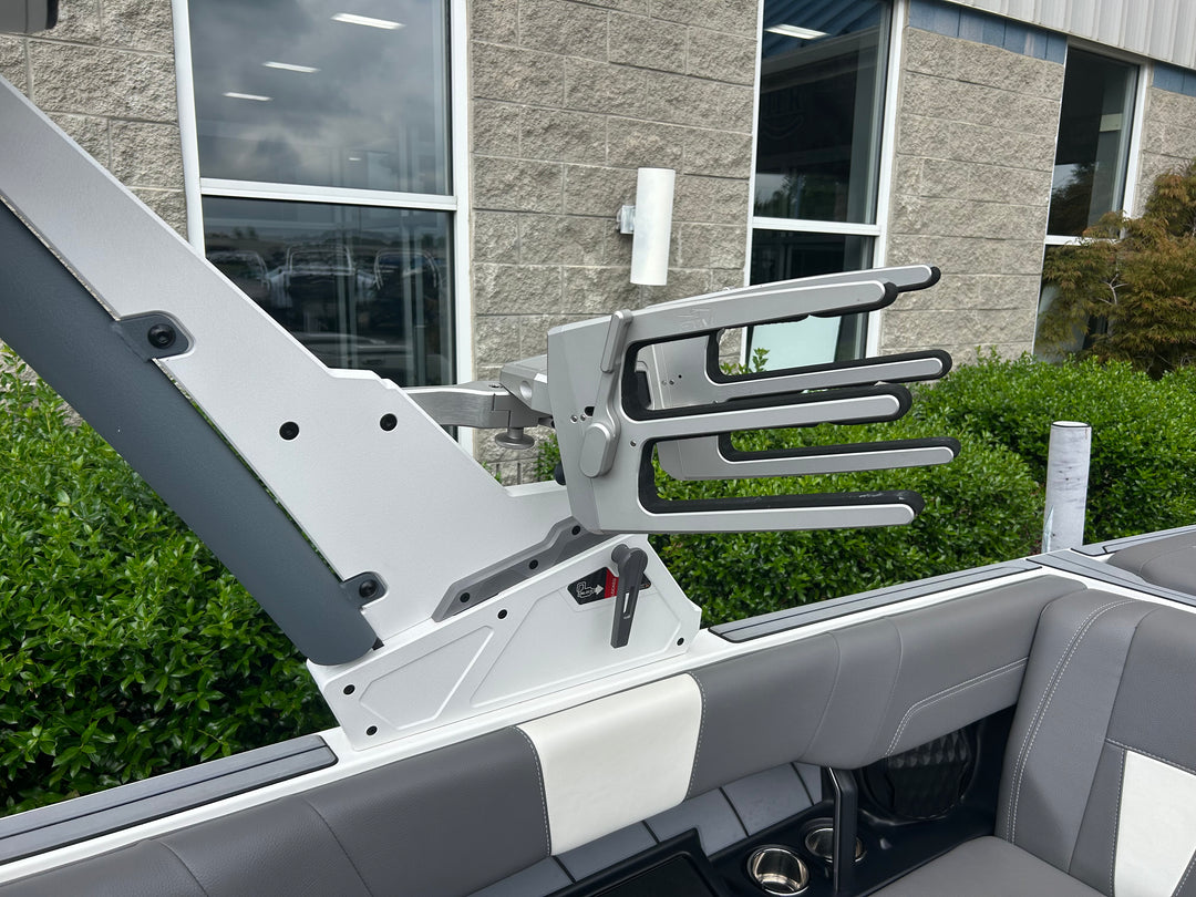 2022 Malibu Wakesetter 23LSV