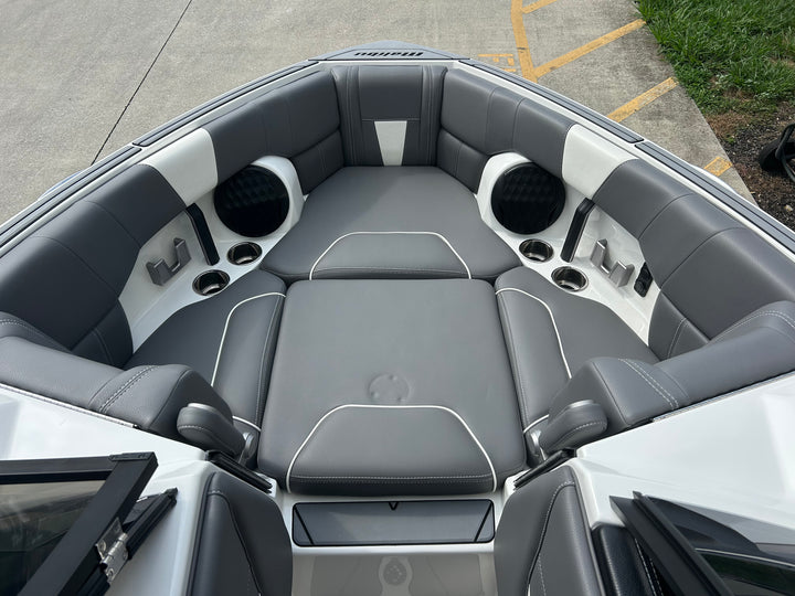 2022 Malibu Wakesetter 23LSV