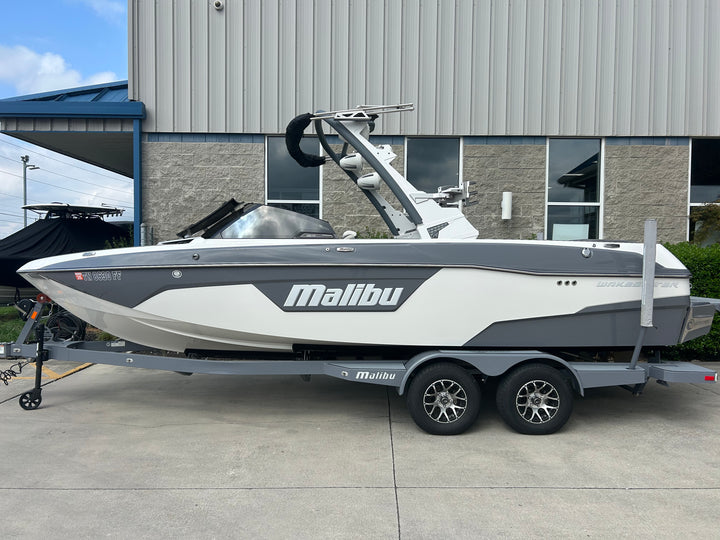 2022 Malibu Wakesetter 23LSV