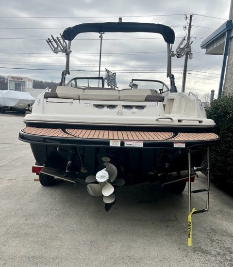 2016 Bayliner 215DB