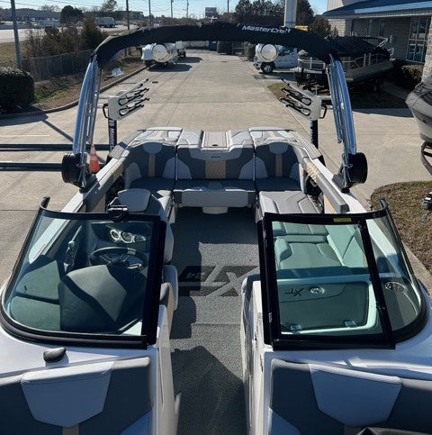 2022 MasterCraft XT24 White