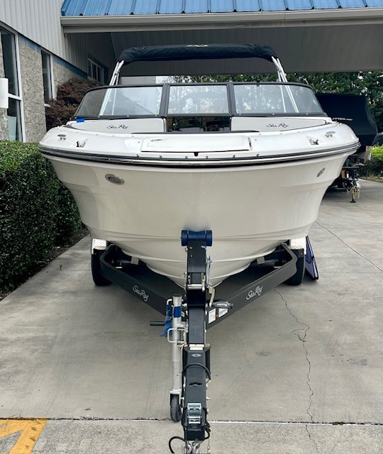 2024 Sea Ray SPX210