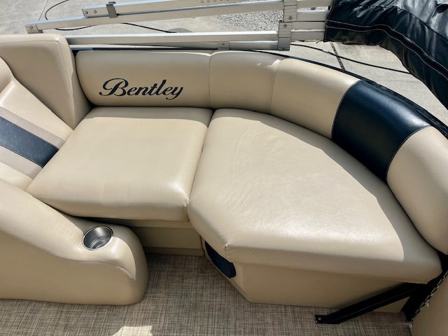 2012 Bentley 250 Party Cruise SE