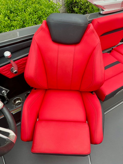 2021 MasterCraft X24
