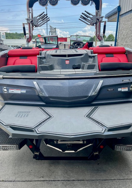 2021 MasterCraft X24