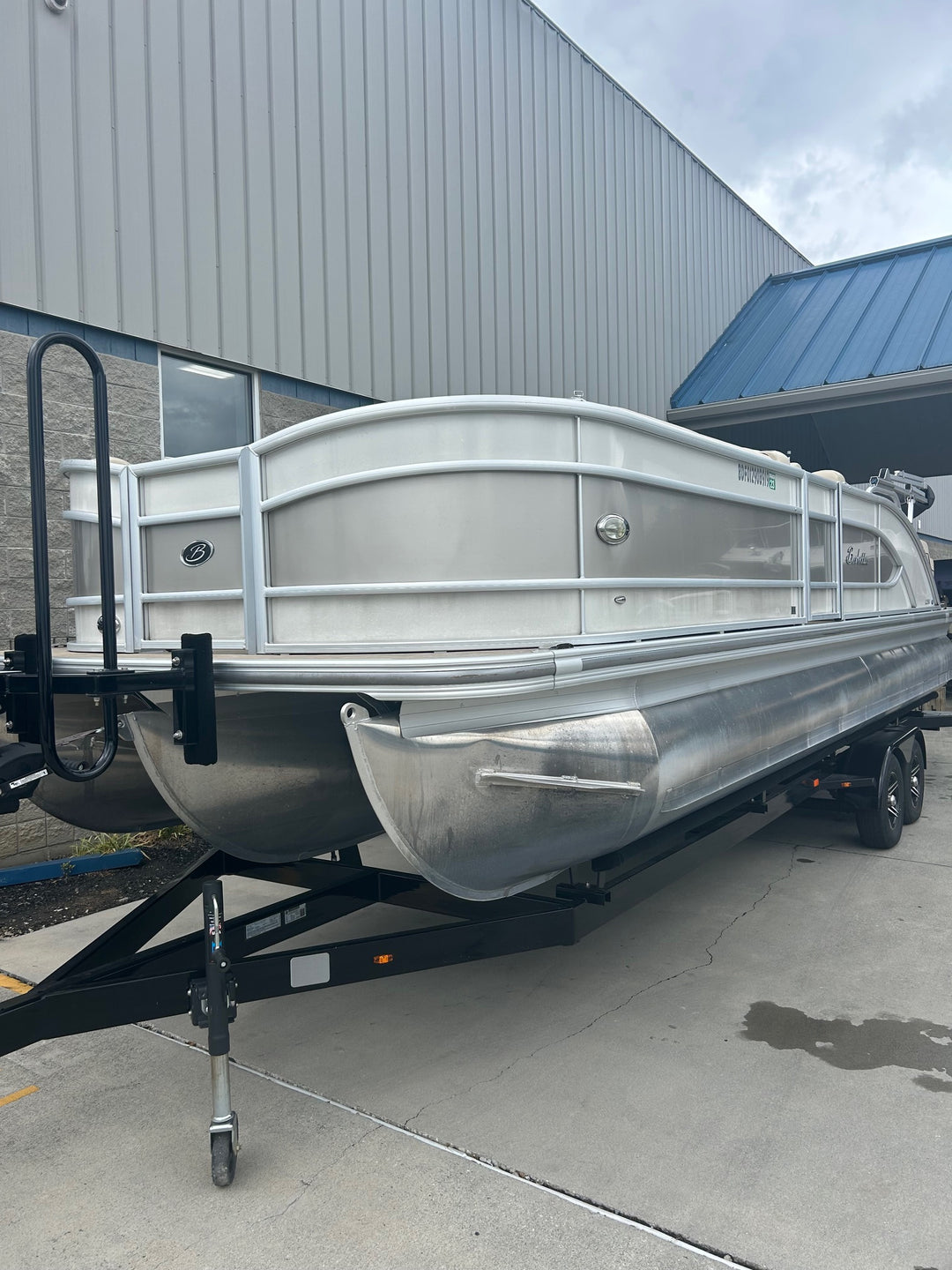 2019 Barletta L25U Tritoon w/ 250hp Mercury