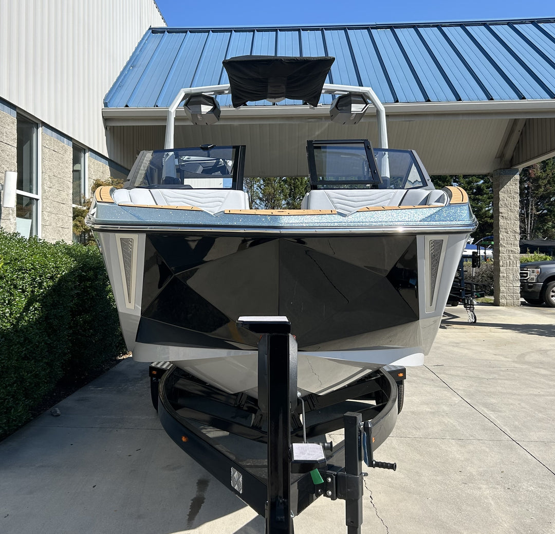 2025 Nautique G23