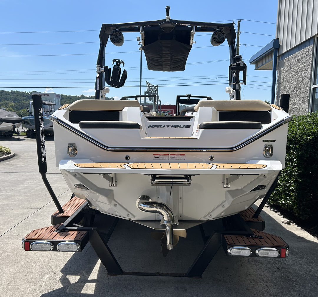 2024 Nautique S23